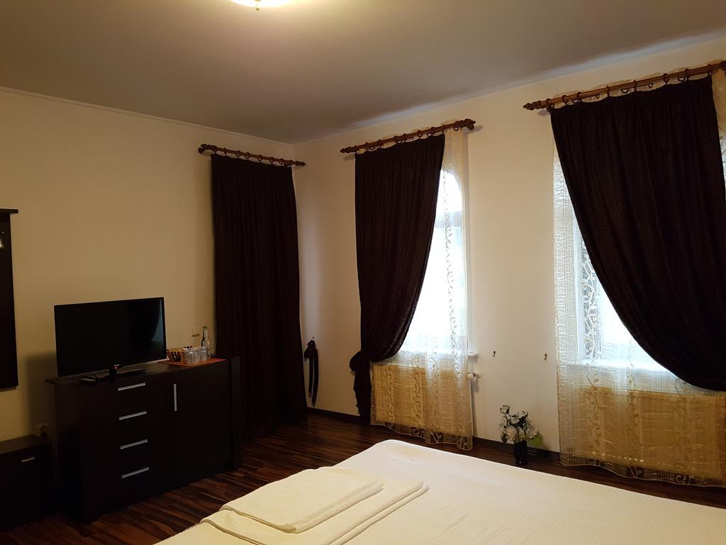 Liz Residence Piteşti Exteriér fotografie