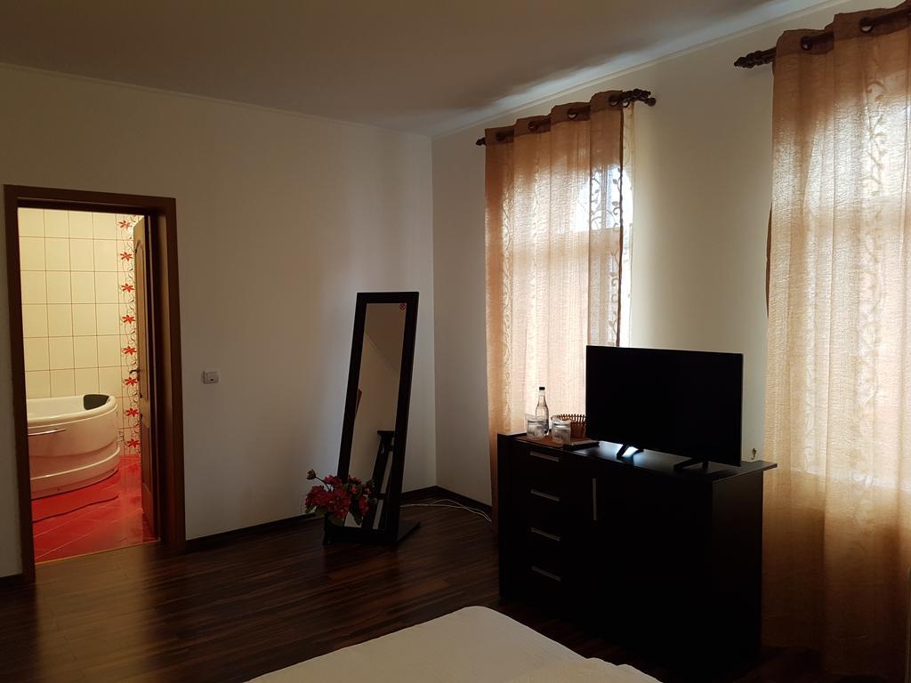Liz Residence Piteşti Exteriér fotografie